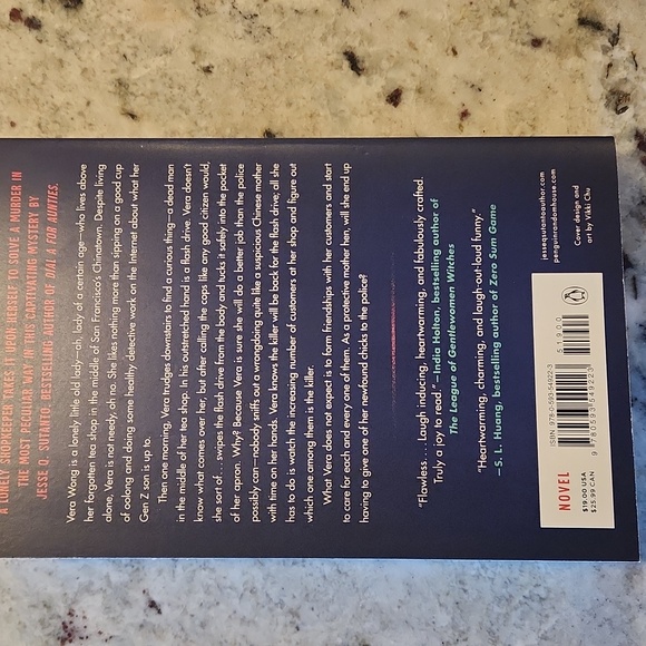 3/$13 or 4/$16 Vera Wong's Unsolicited Advice for Murderers - Jesse Q. Sutanto - Picture 2 of 3